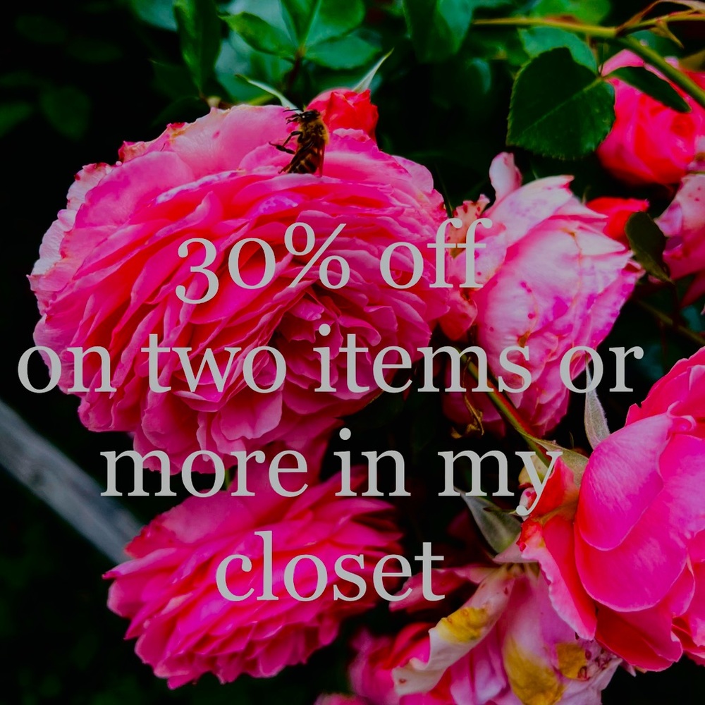 Get 30% off on two items or more in my closet come check it out